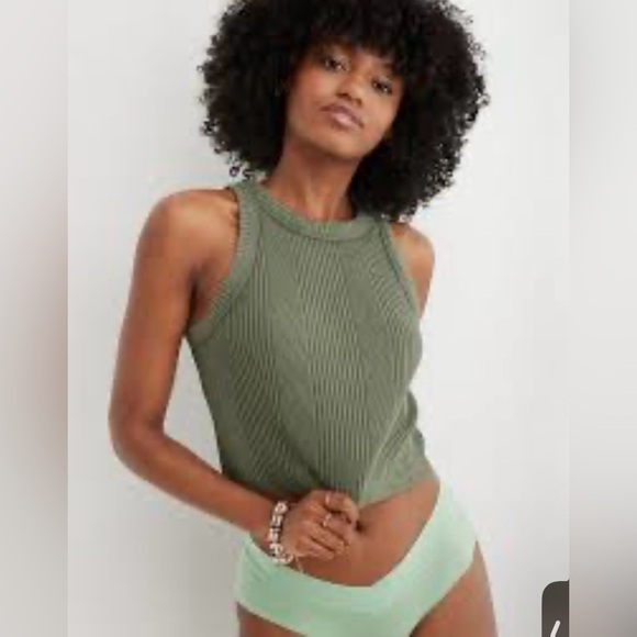 NWT Aerie Ribbed Olive Tank Top - Picture 1 of 4